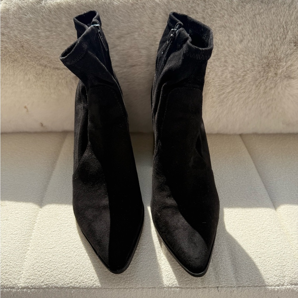Steve Madden black ankle high mini boots size 7.5 women’s